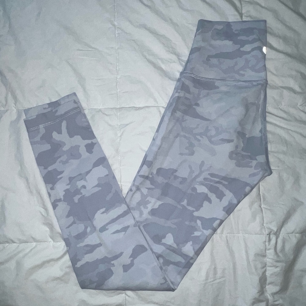 Lululemon Wunder Under 25” Camo